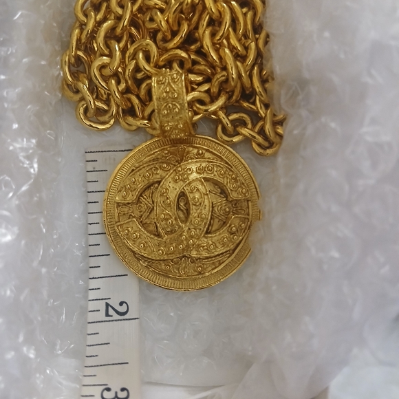 Authentic Chanel Vintage Byzantine CC Pendant Necklace - Picture 10 of 11